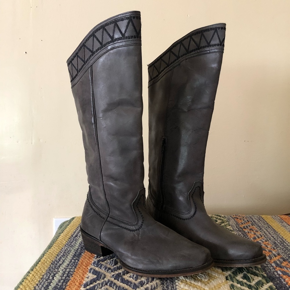 Roper Dark Gray Leather Cowboy Boots
